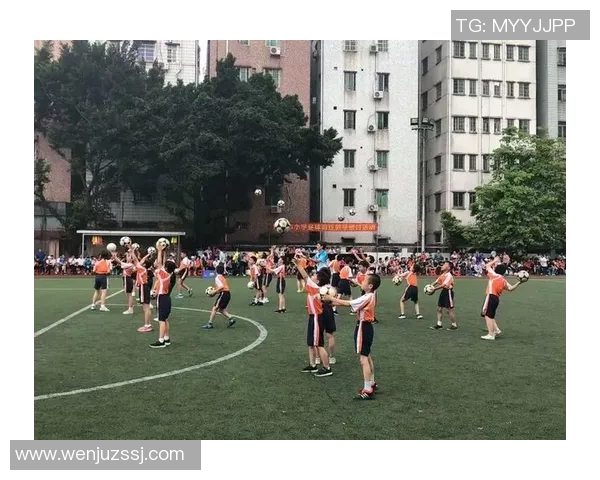 小学五年级足球基础技能训练教案与教学策略探讨